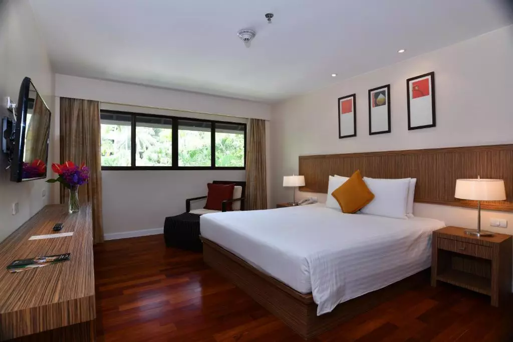 Holiday Inn Resort Phuket Surin Beach